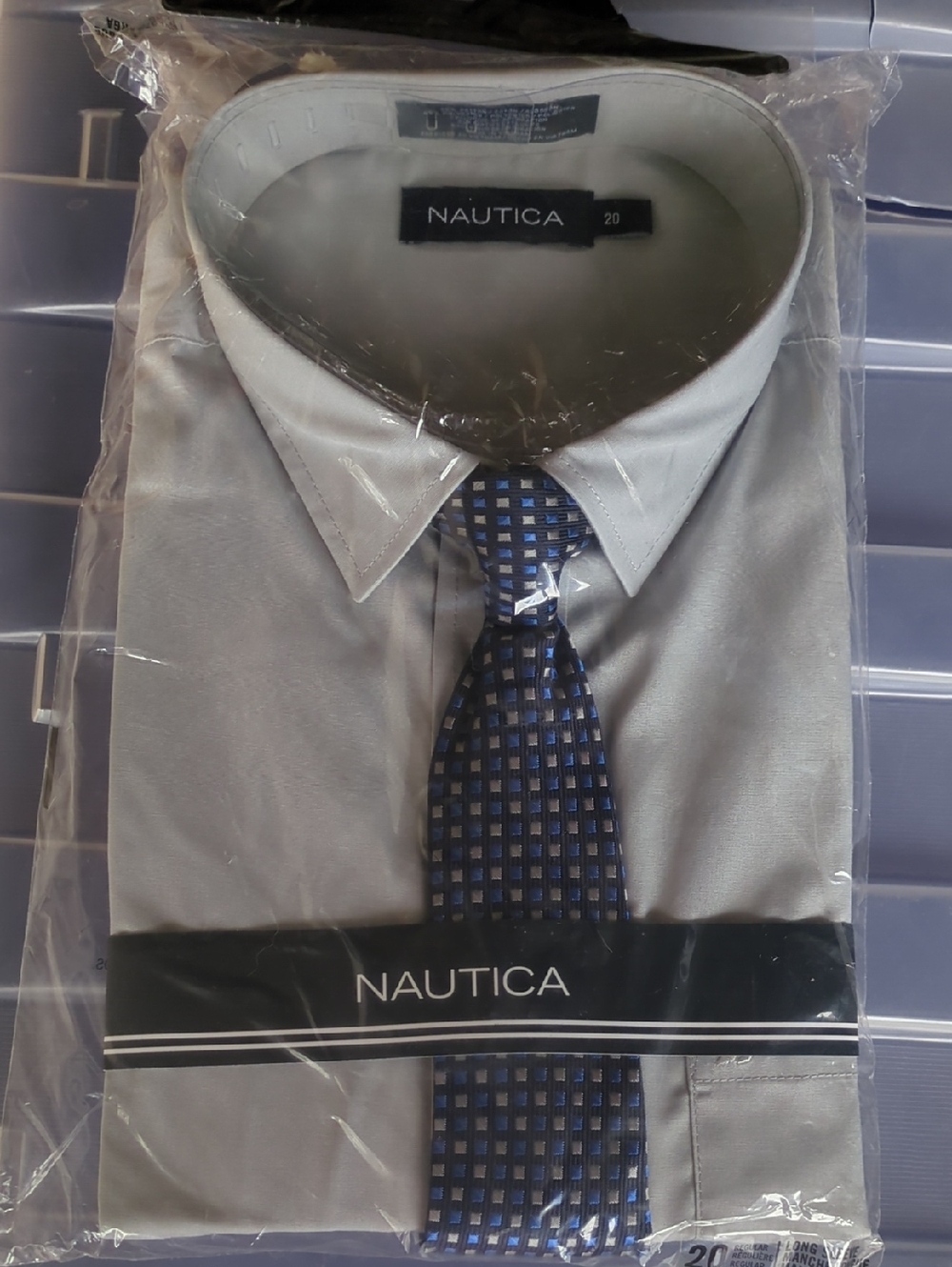 Nautica Silver Gray Dress Shirt with Blue Patterned Clip Tie New Boy 20